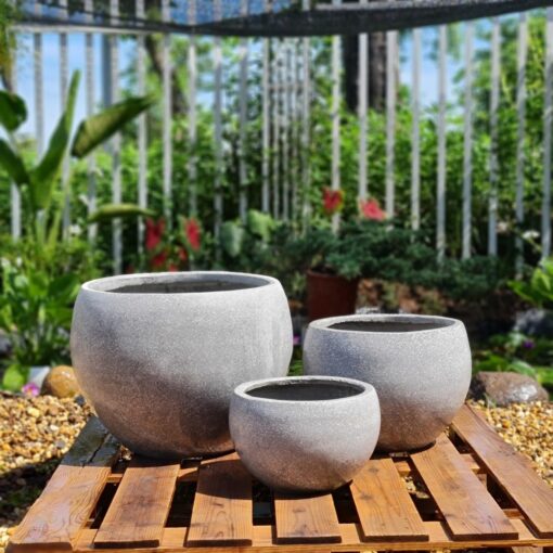 Chậu xi măng phong thuỷ hình giọt nước